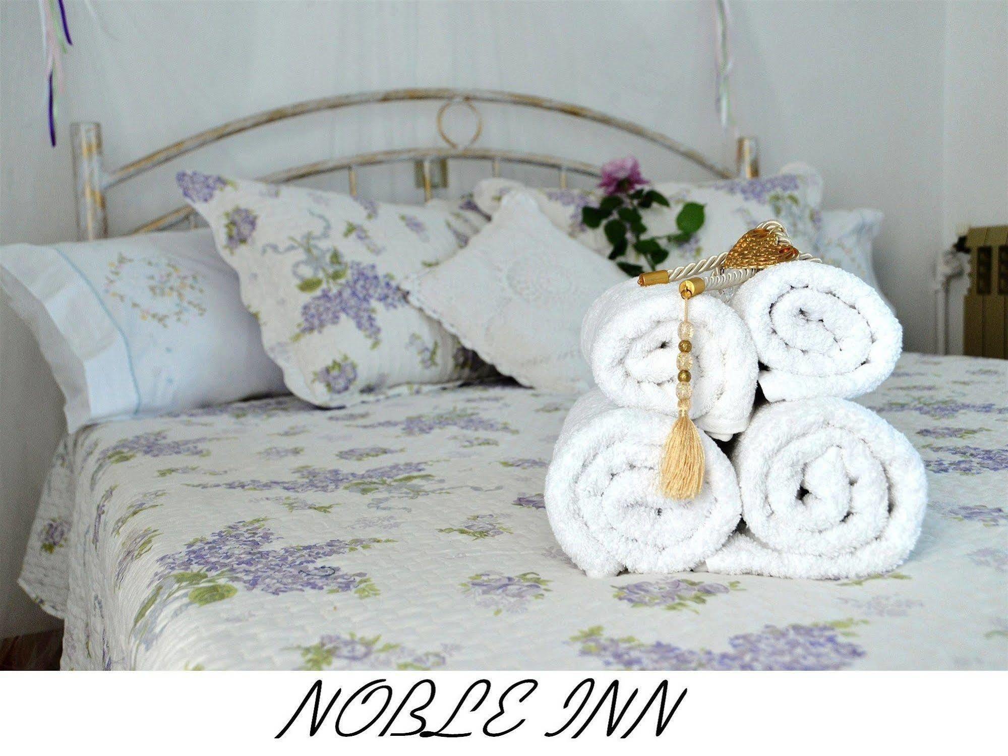 Noble Inn ルートラキ エクステリア 写真